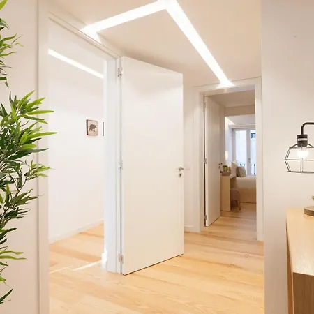 Apartment Flh Chiado Sunny *