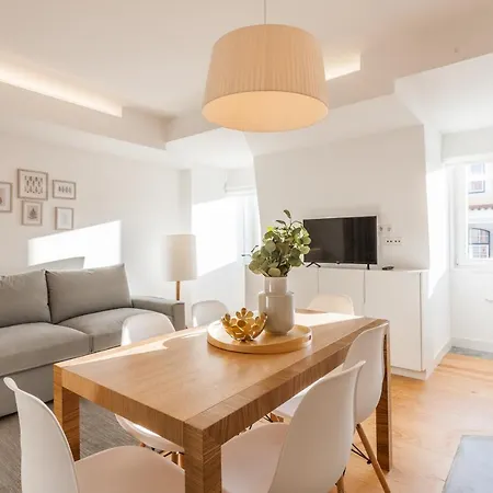 Apartment Flh Chiado Sunny