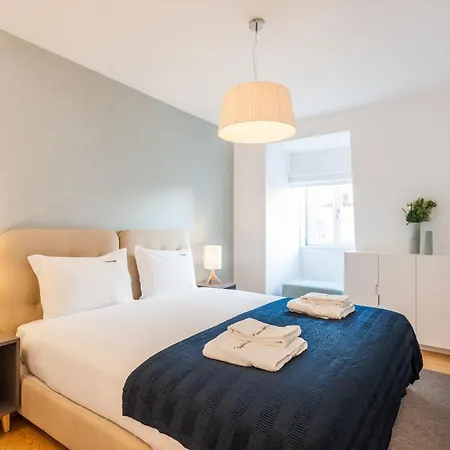 Flh Chiado Sunny Apartment