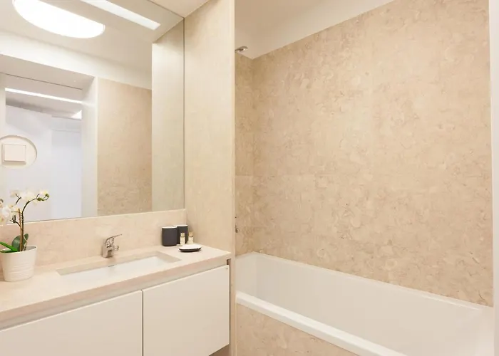 Flh Chiado Sunny Lisboa